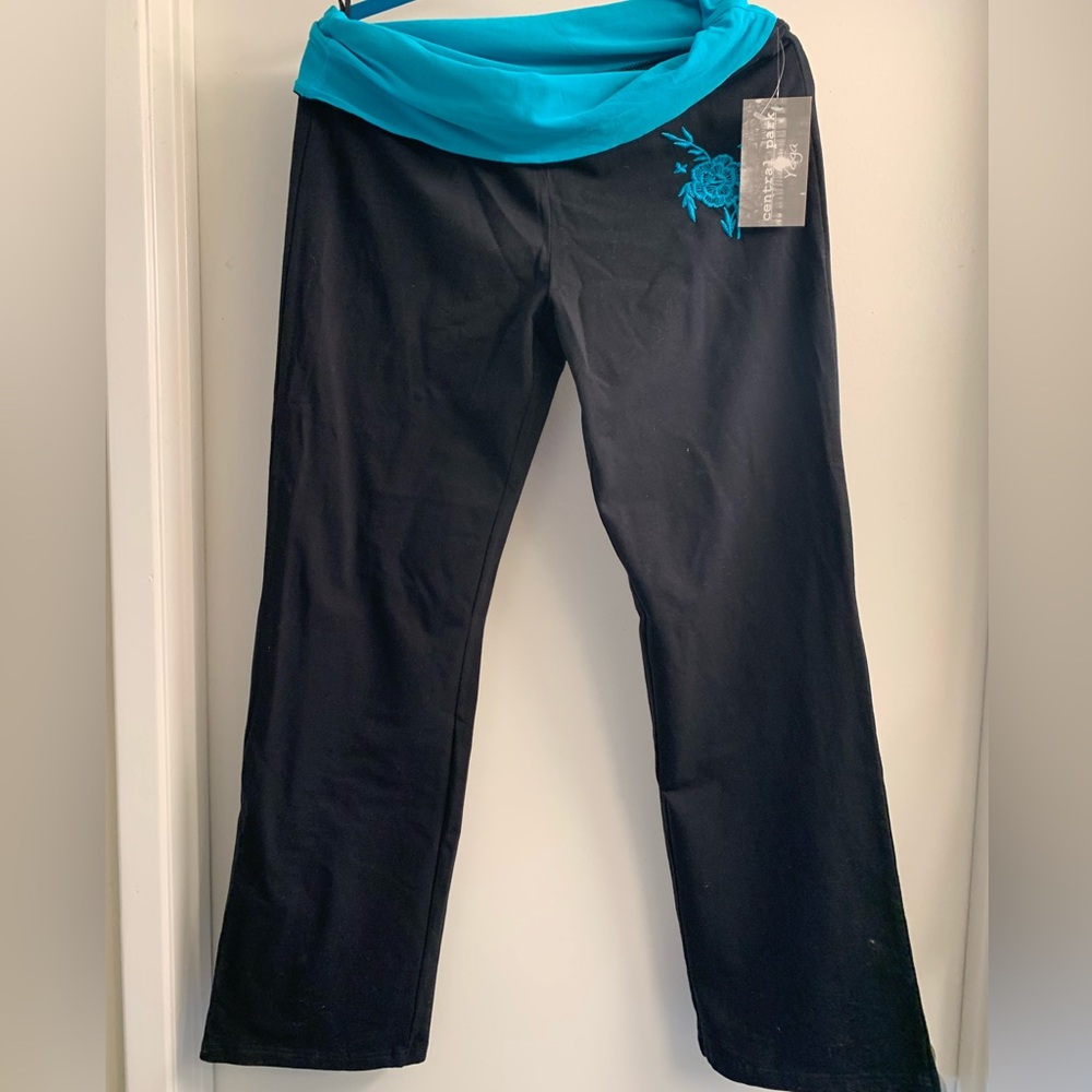 Women's Central Park Black Yoga Running Workout Pants Sz L NWT
